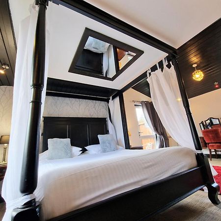 Ochil 9 With Private Hot Tub - Fife - Loch Leven - Lomond Hills - Pet Friendly Villa Kelty Bagian luar foto